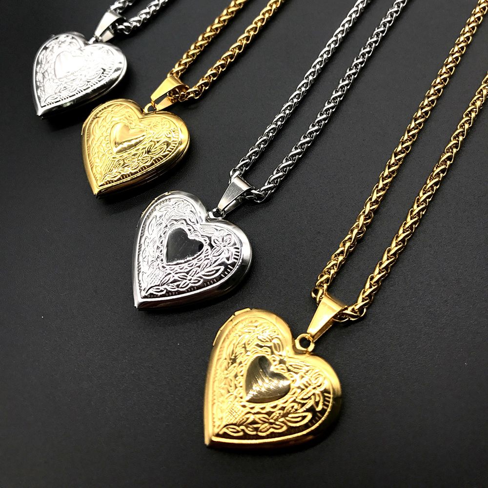 Heart Locket Necklace Photo - 패션 사진 로켓 목걸이, 하트 모양