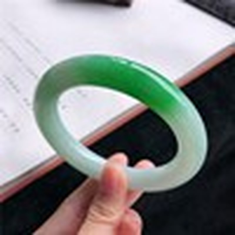 천연 버마산 비취 팔찌, 아이스 왁스 타입, 연녹색 원 - Bracelets 리뷰 및 가격