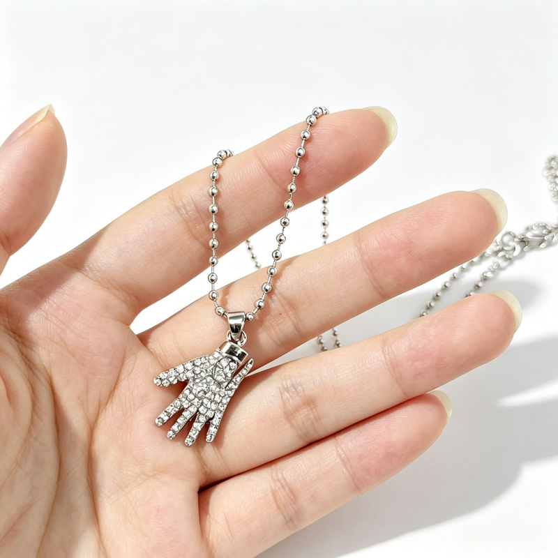 전체 다이아몬드 장식의 마이클 잭슨 장갑 목걸이, 남녀 - Anime Pendant Necklace 리뷰 및 가격